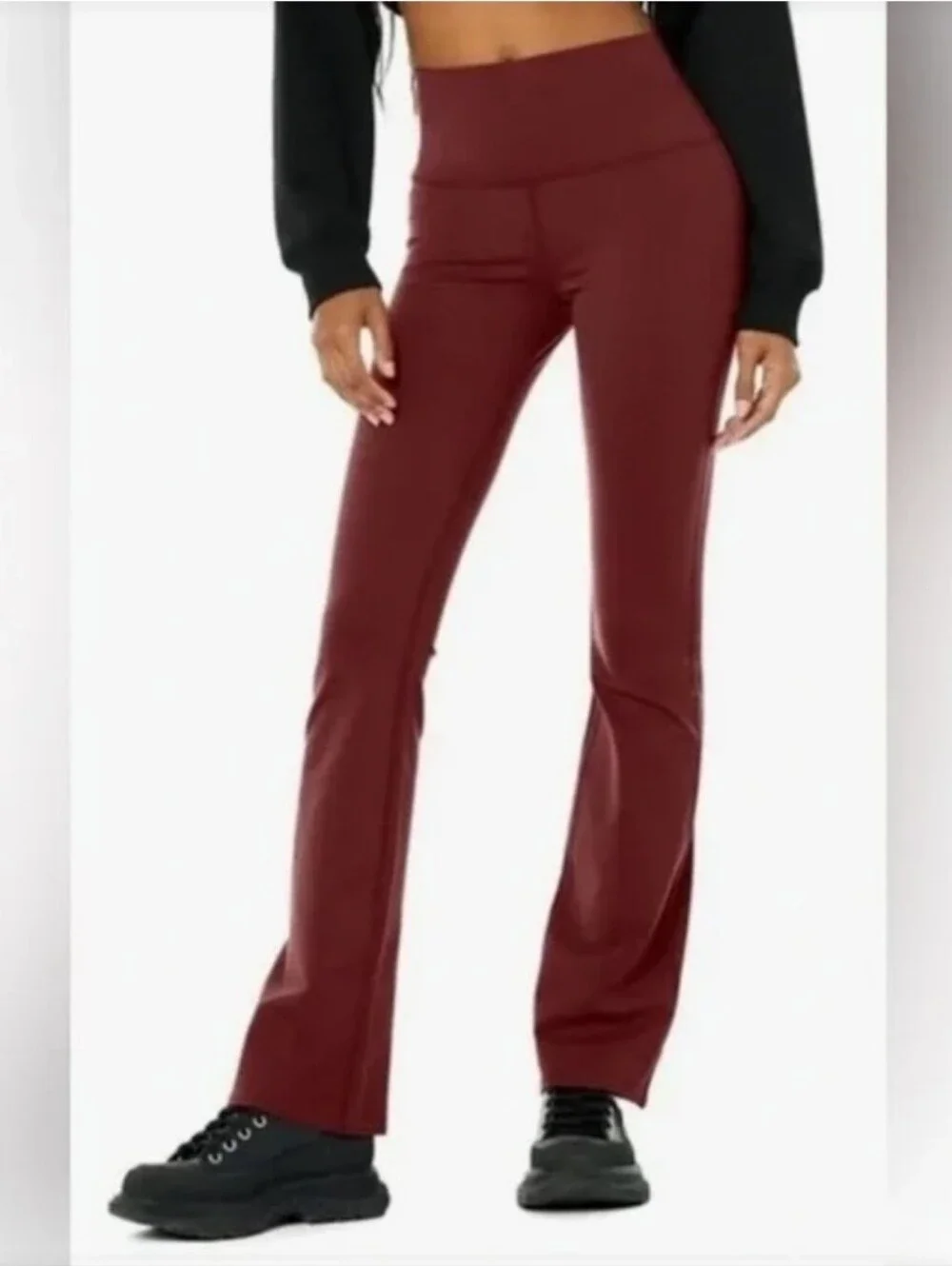 ​Alo Yoga Airbrush Bootcut Flare Leggings in Burgundy - Size S
